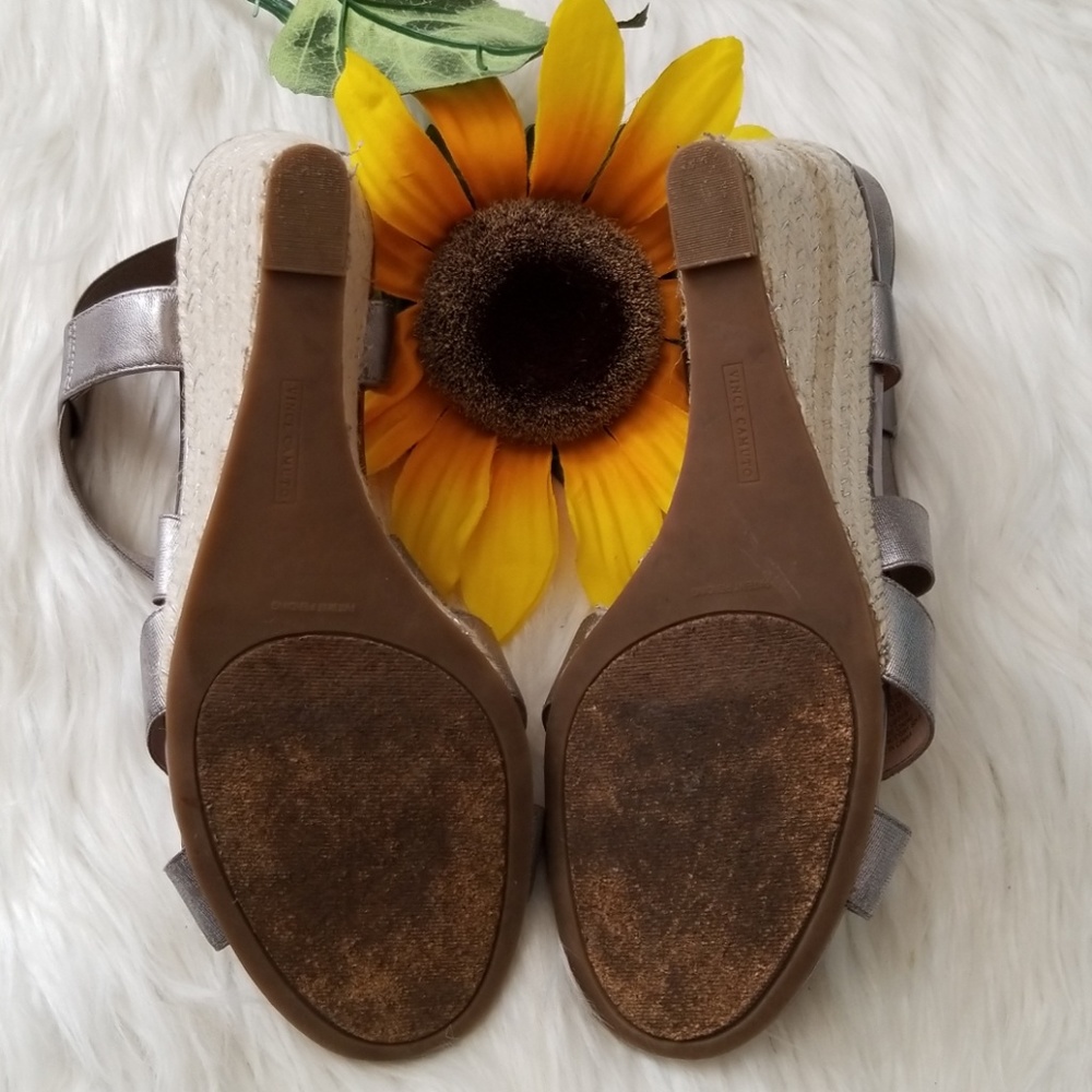 ❗SALE Vince Camuto Silver Grey Strap Sandal Wedges - Picture 8 of 8